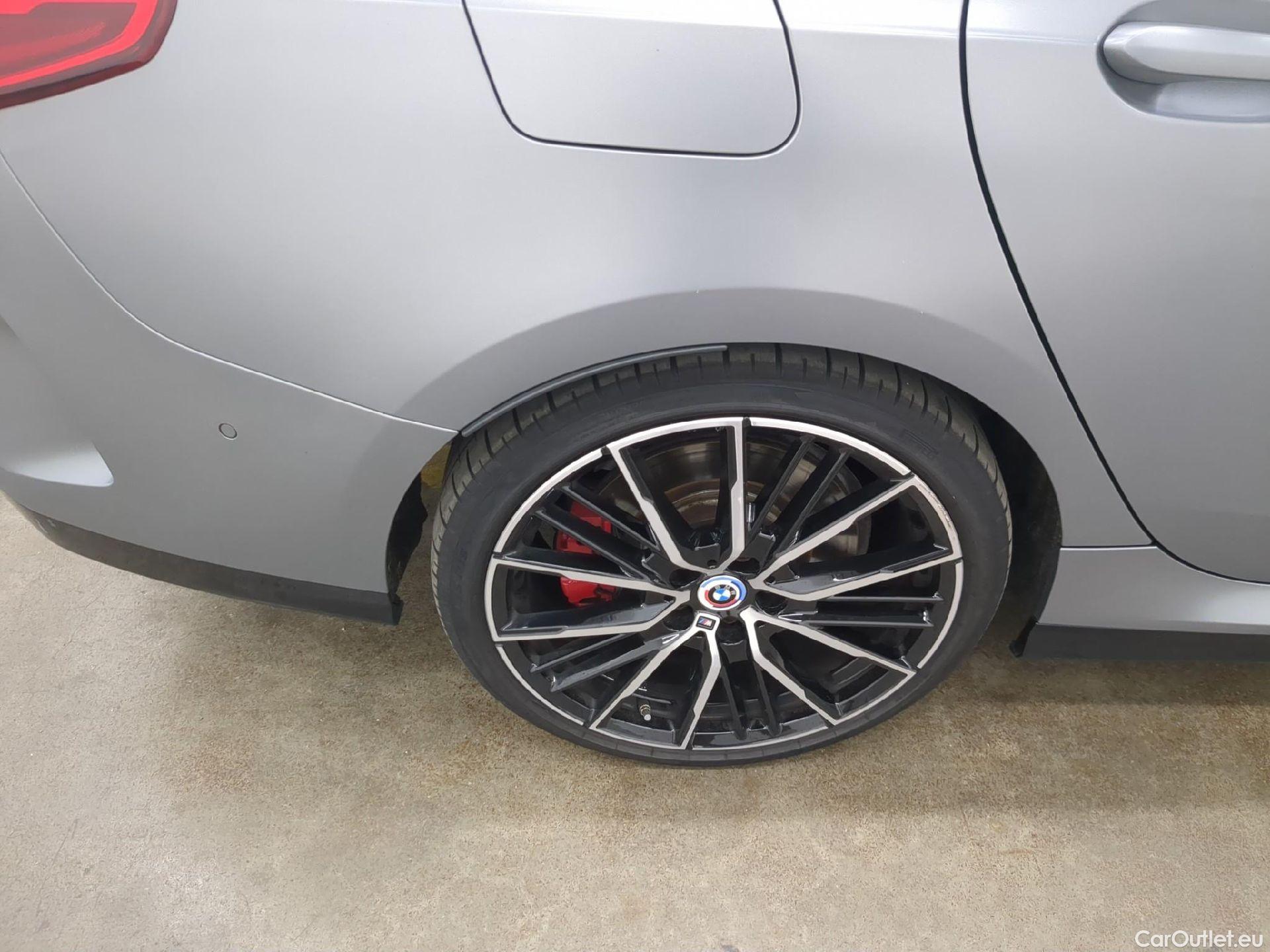  Bmw  Serie 2 BMW Série 2 Gran Coupé / 2019 / 4P / Berline M235i xDrive AUTO Edition M Sport Pro #6