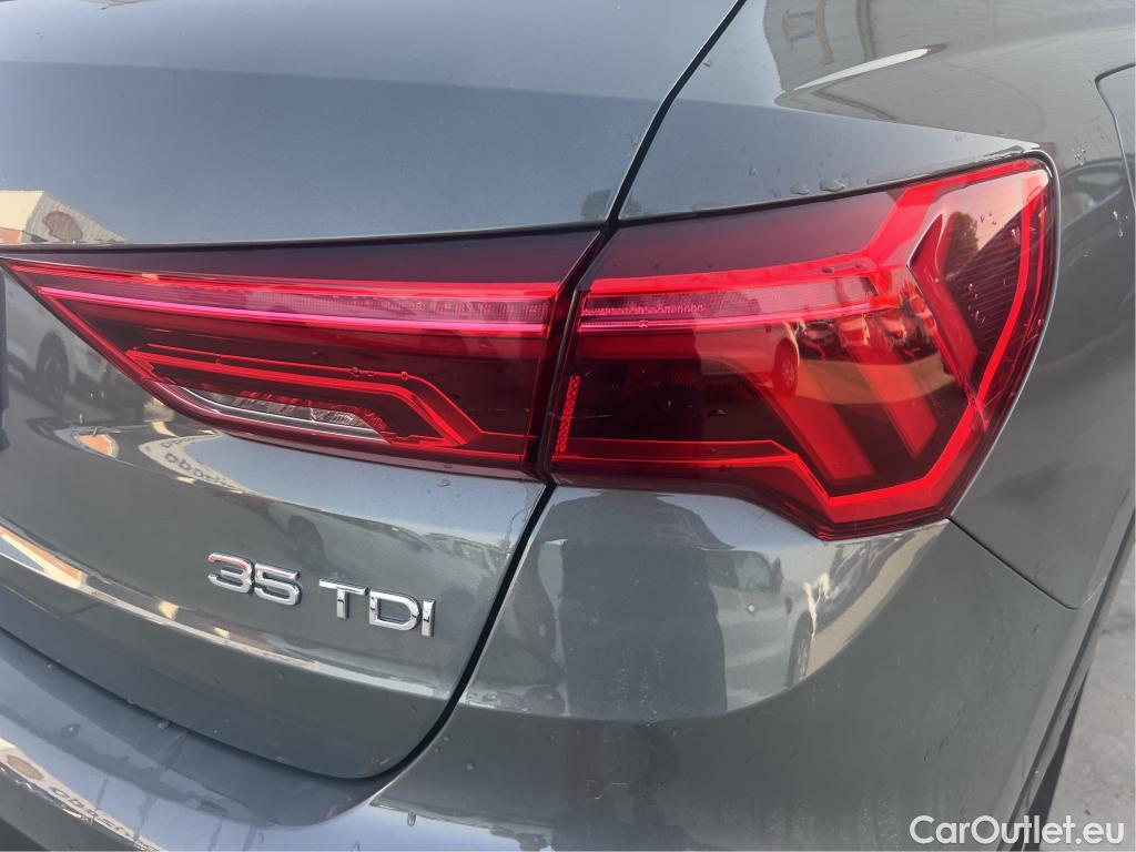  Audi  Q3 AUDI  / 2018 / 5P / todoterreno Advanced 35 TDI 110kW (150CV) S tronic (AC5) #46