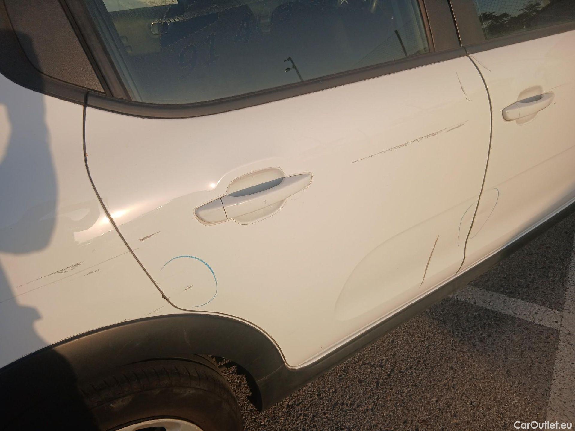  Citroen  C3 CITROEN  / 2016 / 5P / berlina con portón BlueHDi 73KW (100CV) S&S FEEL #32