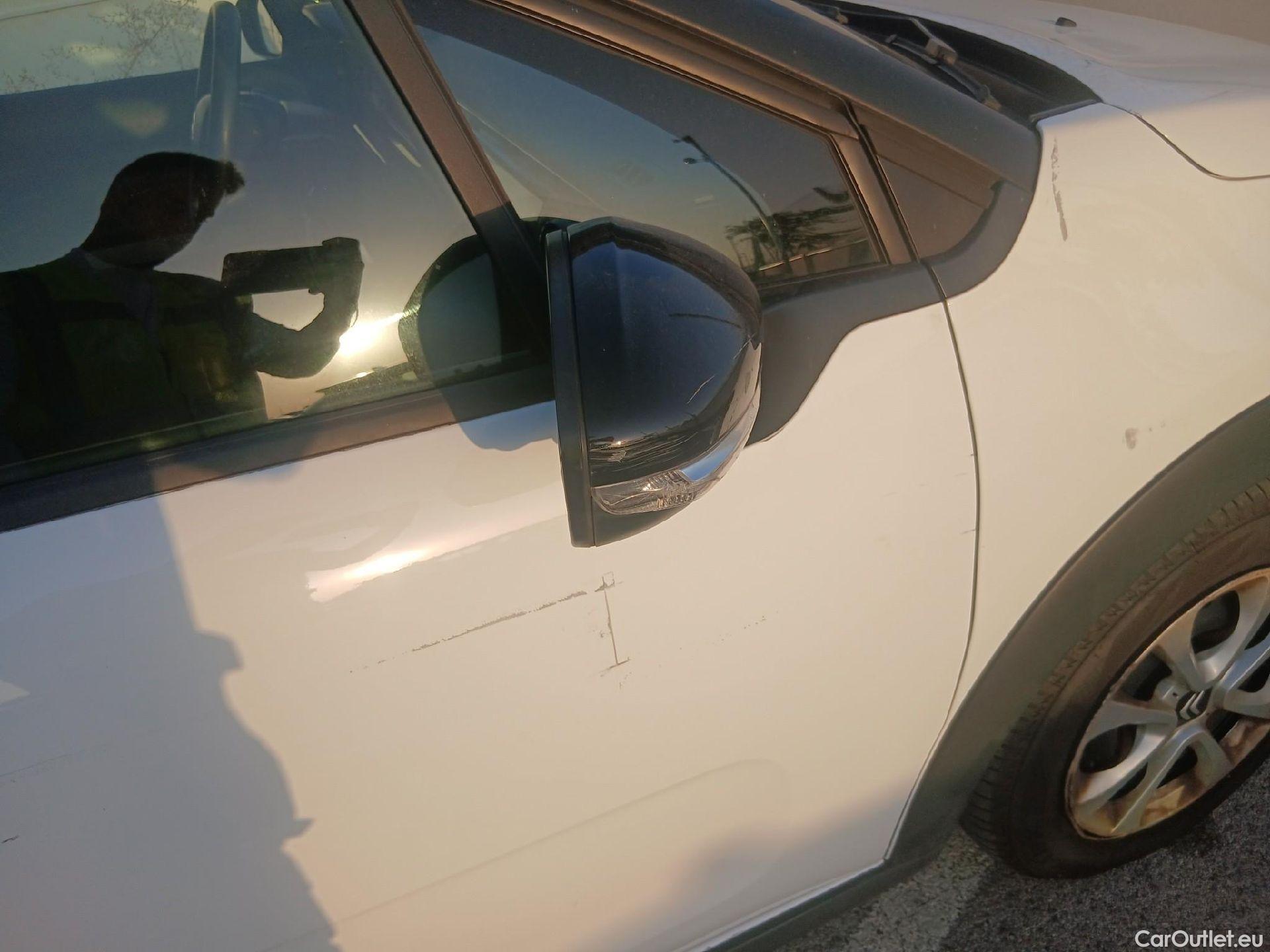  Citroen  C3 CITROEN  / 2016 / 5P / berlina con portón BlueHDi 73KW (100CV) S&S FEEL #38