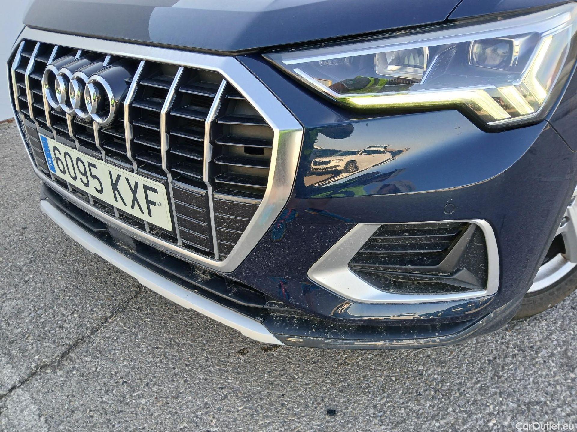 Audi  Q3 AUDI  / 2018 / 5P / todoterreno Advanced 35 TFSI 110kW (150CV) S tronic #2
