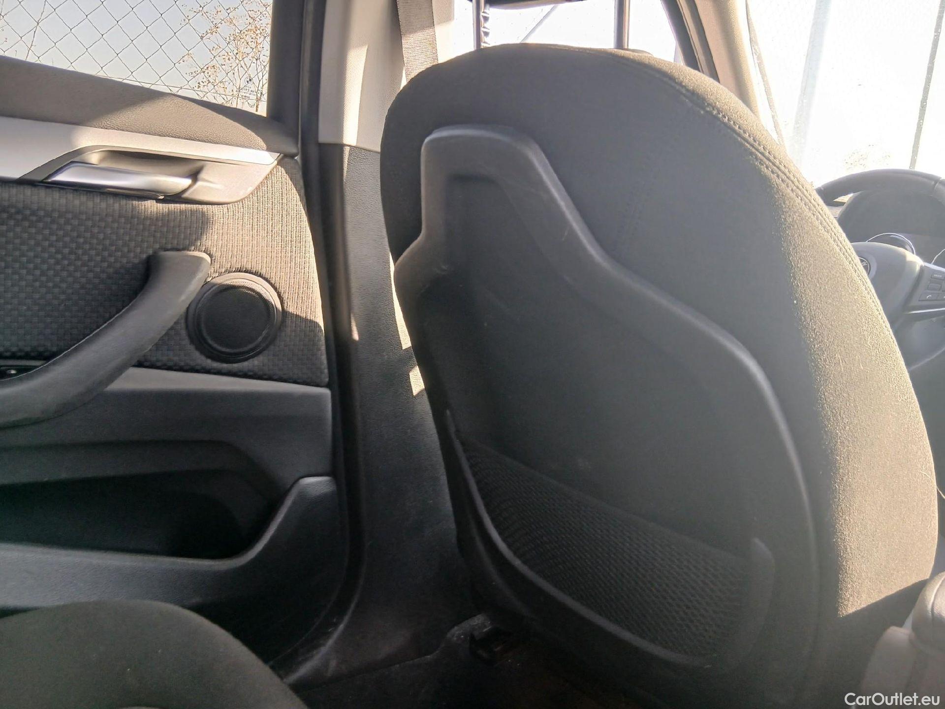  Bmw  X1 BMW  / 2019 / 5P / todoterreno sDrive18dA Corporate #37