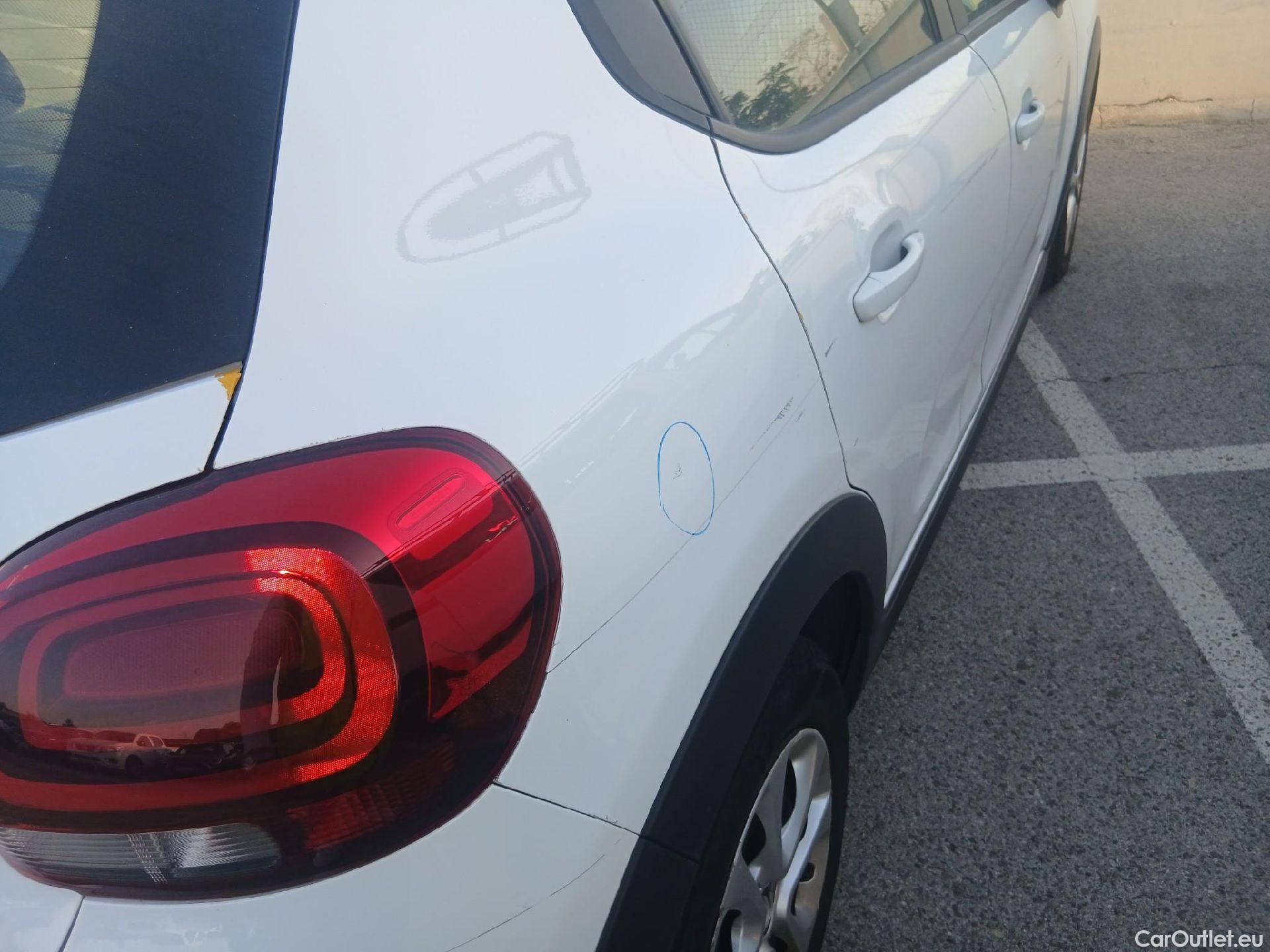  Citroen  C3 CITROEN  / 2016 / 5P / berlina con portón BlueHDi 73KW (100CV) S&S FEEL #28