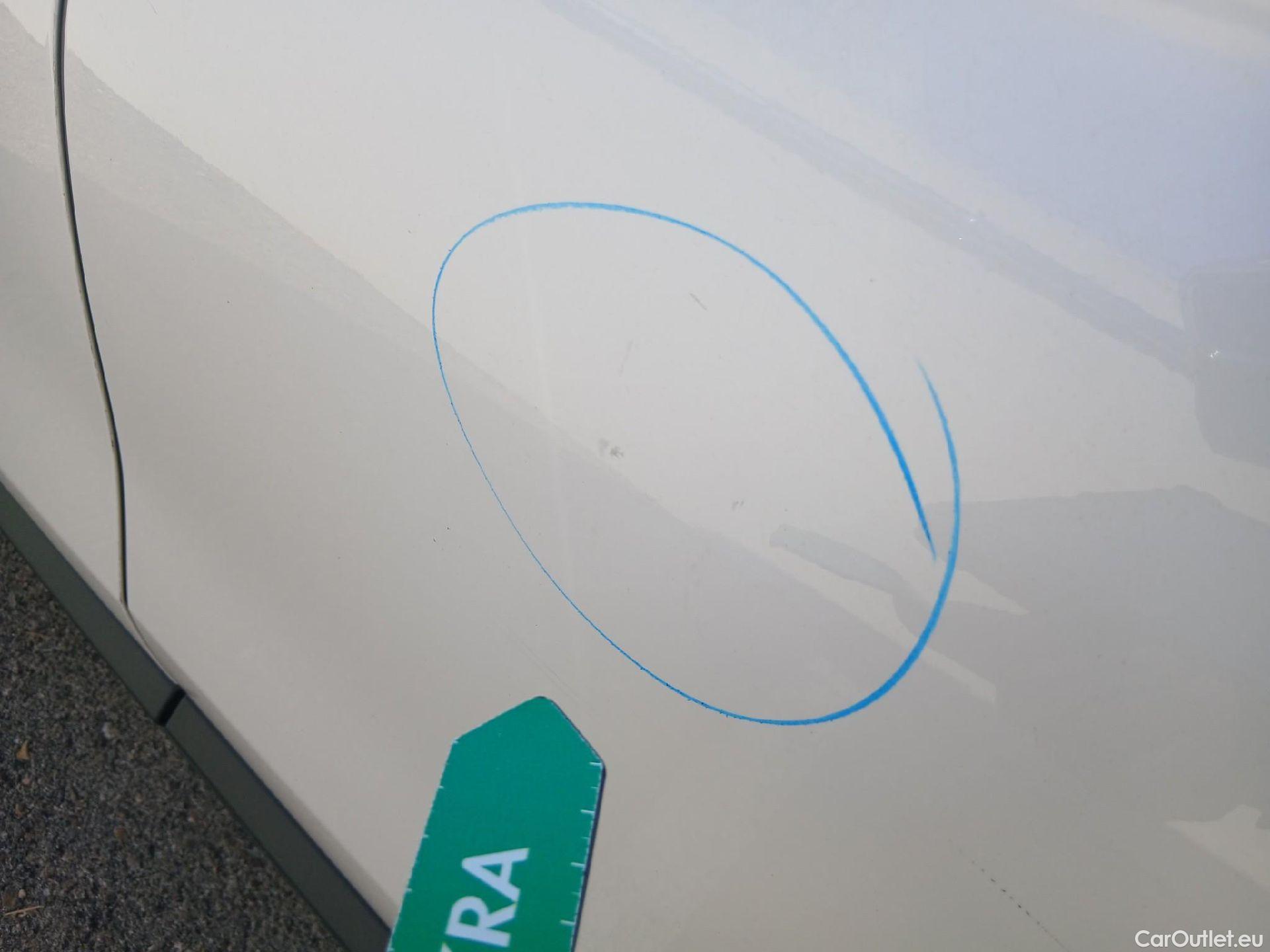  Bmw  X1 BMW  / 2019 / 5P / todoterreno sDrive18dA Corporate #16