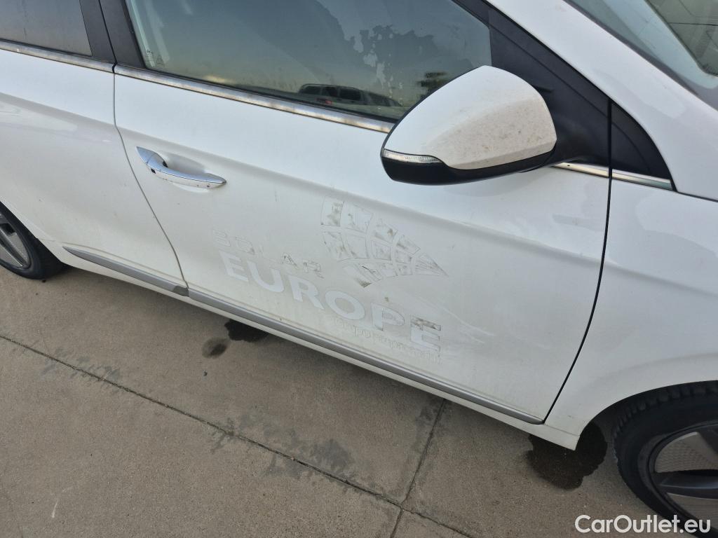  Hyundai   Ioniq HYUNDAI / 2019 / 5P / berlina con portón 1.6 GDI HEV Tecno DCT #13