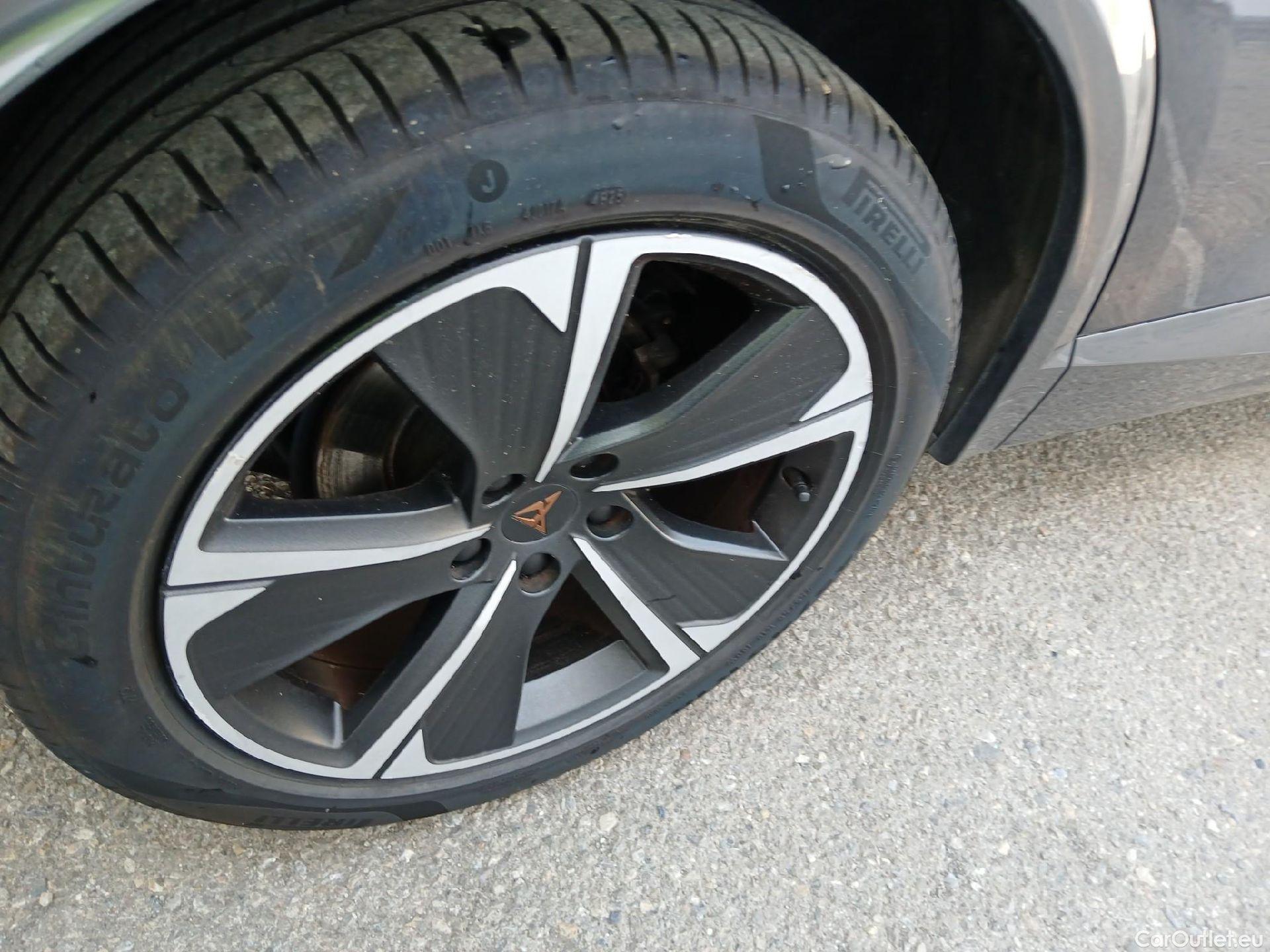  Cupra  Formentor CUPRA  / 2020 / 5P / todoterreno 1.4 e-Hybrid 150kW (204 CV) DSG (AC) #49