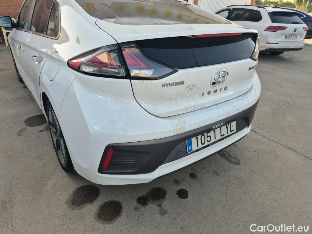  Hyundai   Ioniq HYUNDAI / 2019 / 5P / berlina con portón 1.6 GDI HEV Tecno DCT #11