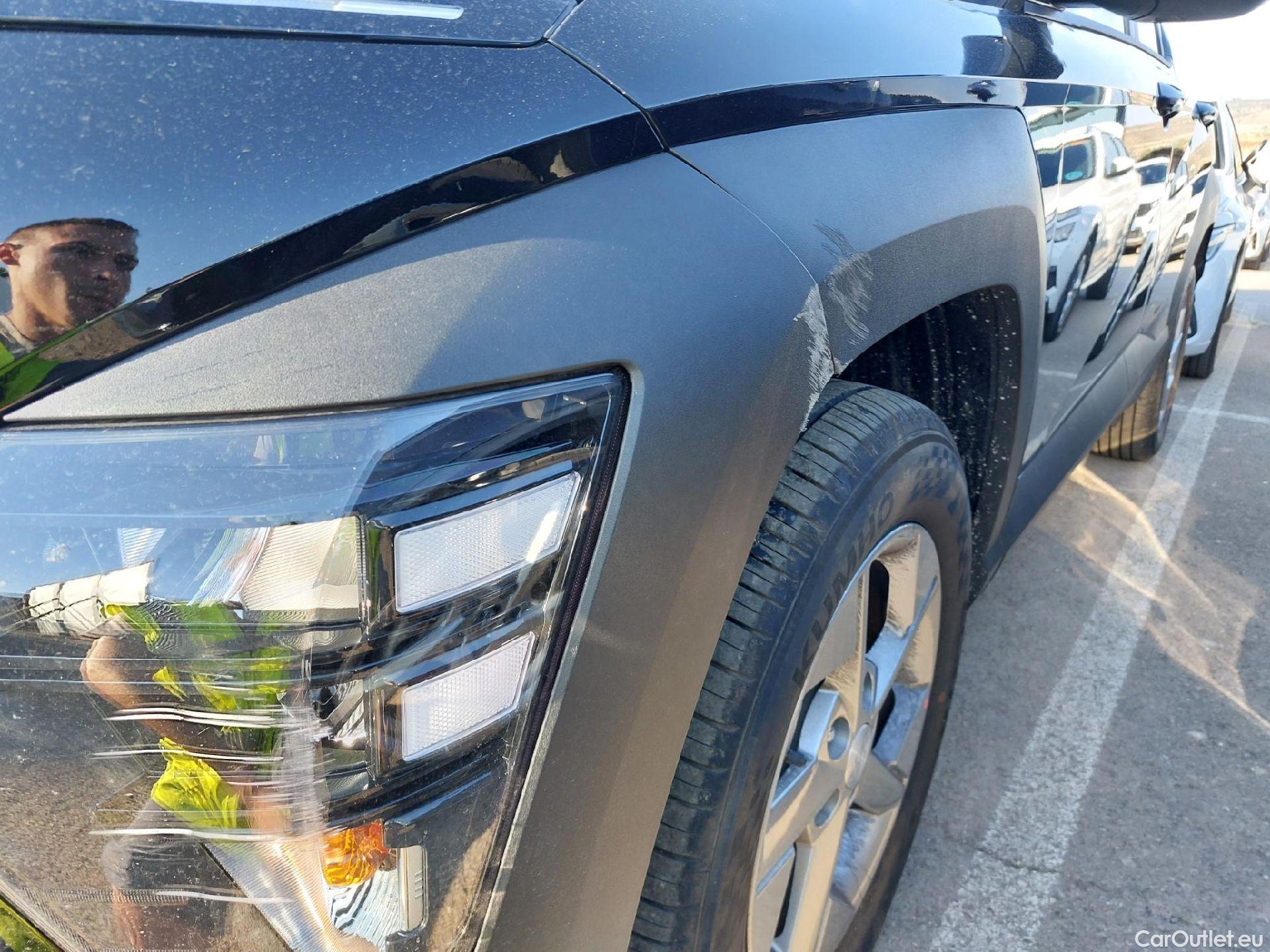  Hyundai  Konna HYUNDAI Kona / 2023 / 5P / todoterreno HEV 1.6GDI 138CV DT Maxx #5