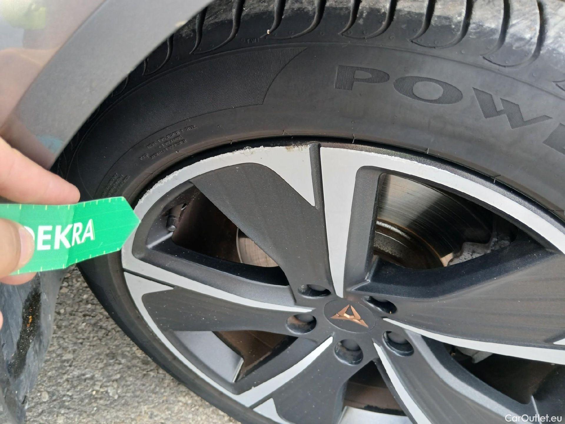  Cupra  Formentor CUPRA  / 2020 / 5P / todoterreno 1.4 e-Hybrid 150kW (204 CV) DSG (AC) #61