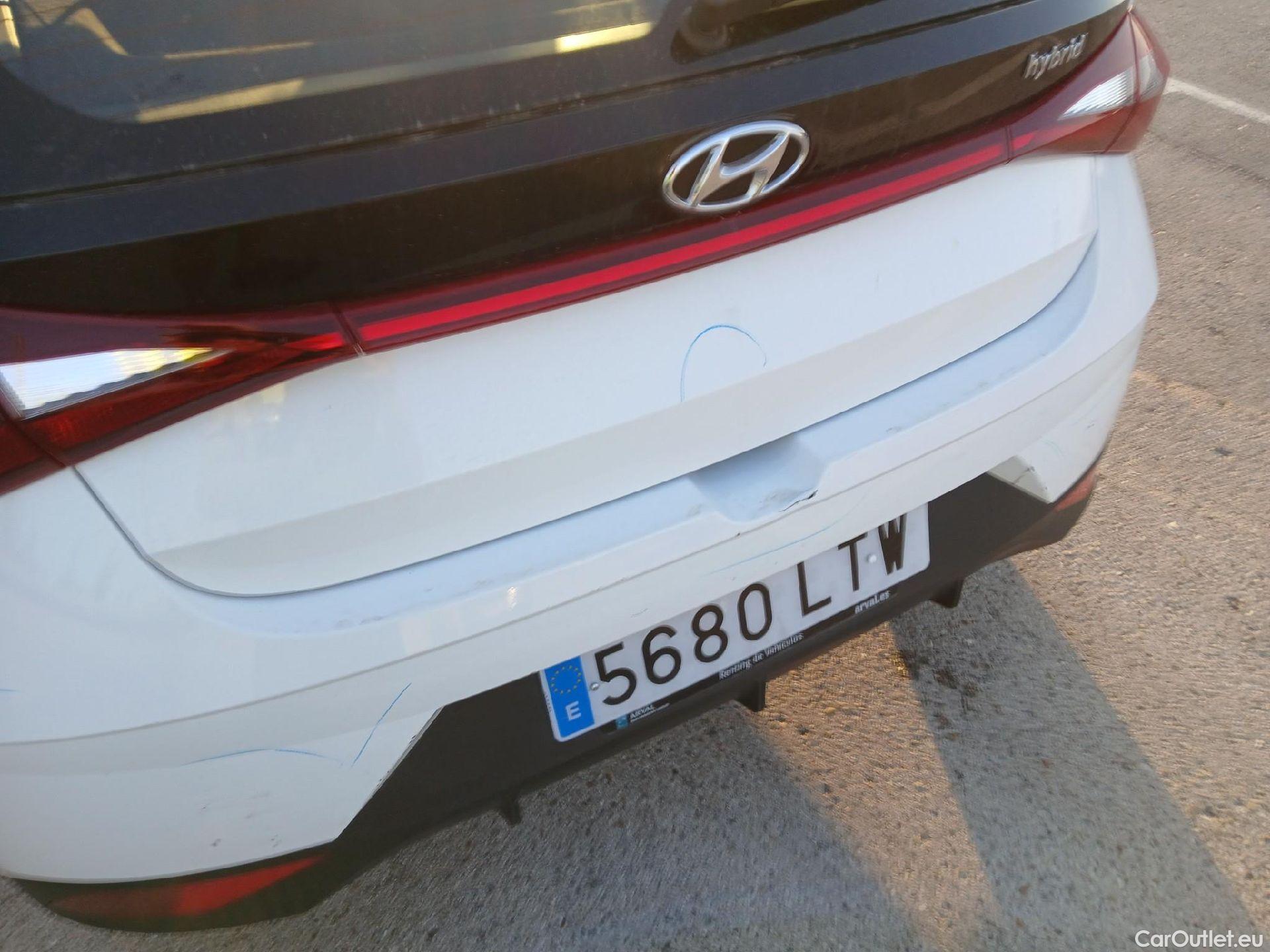  Hyundai  i20 HYUNDAI  / 2020 / 5P / berlina con portón 1.0 TGDI 74kW (100CV) 48V Essence #12
