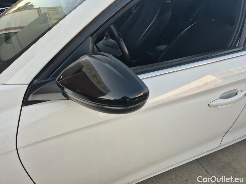  Opel  Corsa OPEL  / 2019 / 5P / berlina con portón 1.2T XHL 74kW (100CV) Elegance (CX) #25