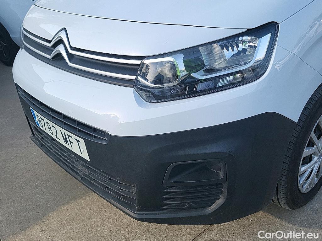  Citroen  Berlingo CITROEN  / 2018 / 4P / combi Talla M BlueHDi 100 S&S LIVE PACK BUSINE #17