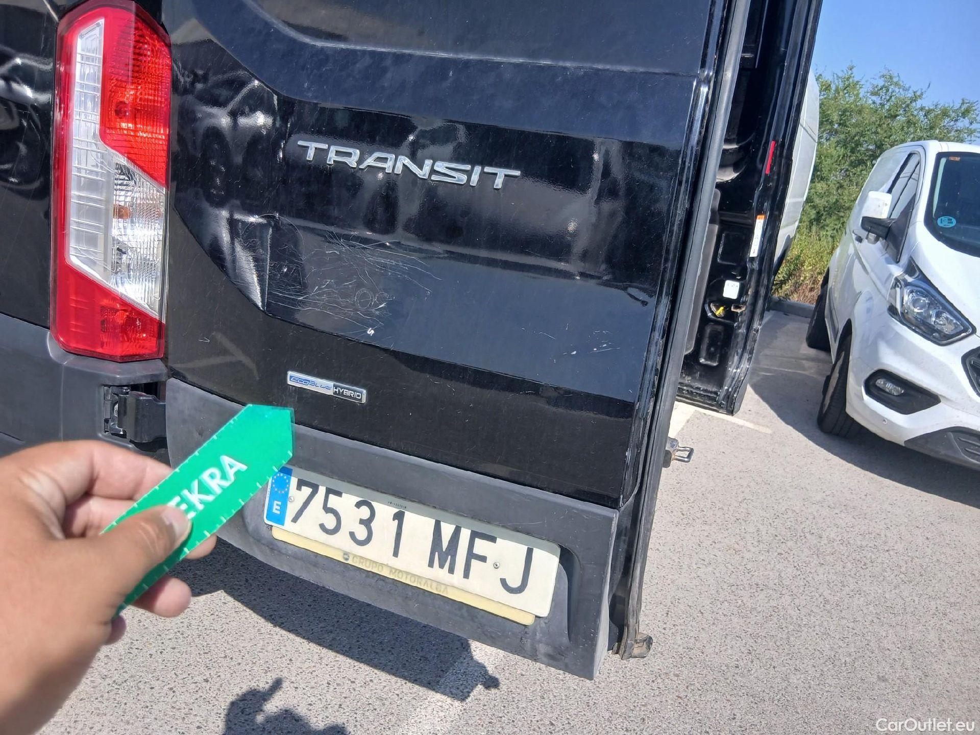  Ford  Transit FORD  / 2013 / 4P / furgón 350 96kW L3H2 Van Trend FWD MHEV #29