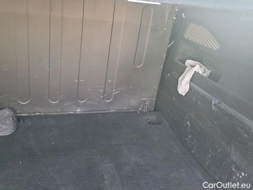  Citroen  Berlingo CITROEN  / 2018 / 4P / combi Talla M BlueHDi 100 S&S LIVE PACK BUSINE #16