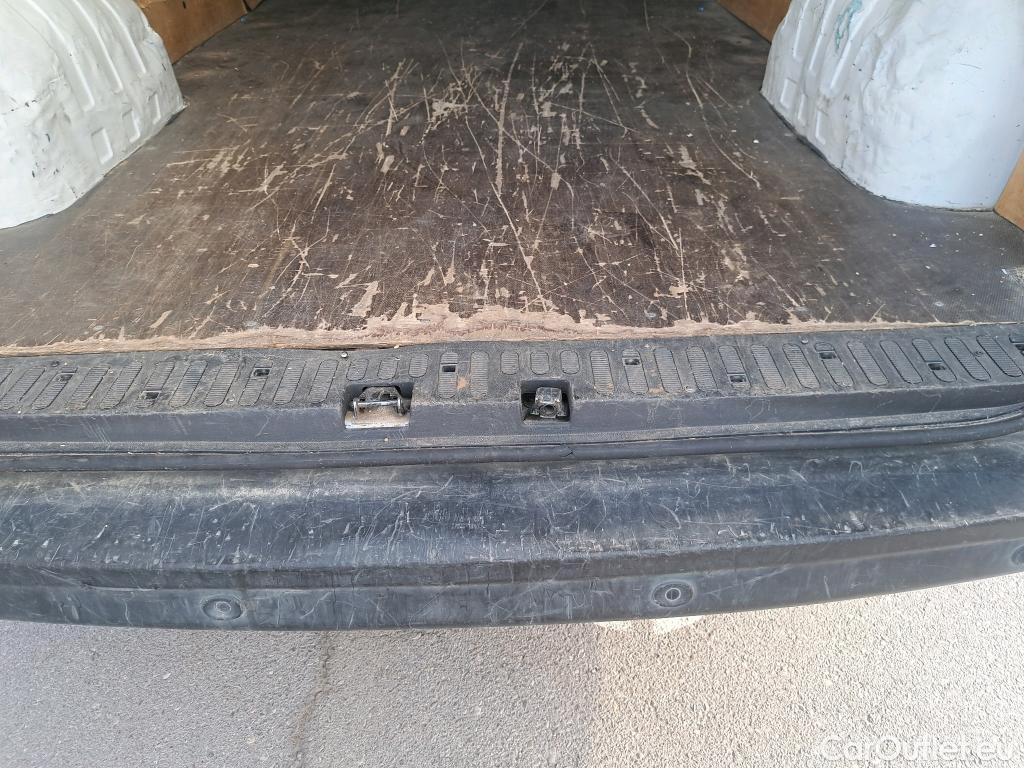  Opel  Movano OPEL  / 2019 / 4P / furgón 2.3 CDTI S/S 110kW (150CV) L2 H3 F 3.5t #39