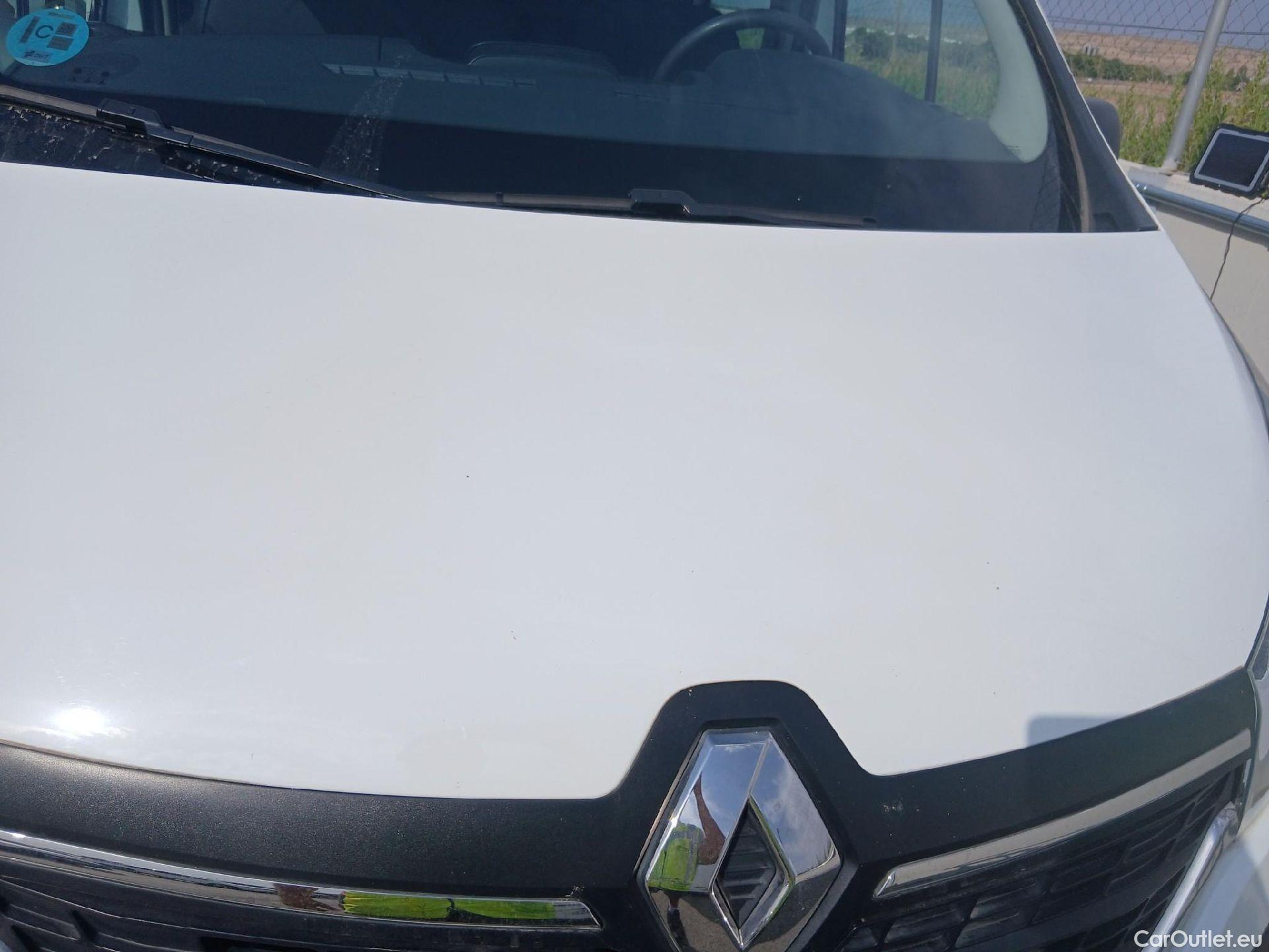  Renault  Trafic RENAULT  / 2019 / 4P / furgón Doble Cabina 27 L1 Energy BluedCi 88 kW #6