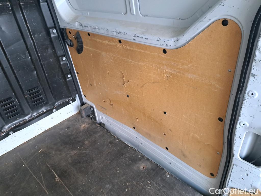  Opel  Movano OPEL  / 2019 / 4P / furgón 2.3 CDTI S/S 110kW (150CV) L2 H3 F 3.5t #10