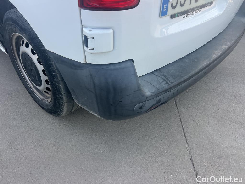  Peugeot  Expert PEUGEOT  / 2016 / 4P / furgón Furgón Premium 2.0 BlueHDi 120 Standard #25