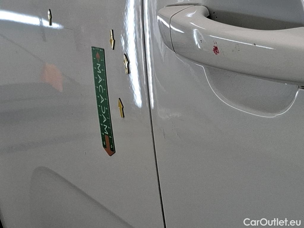  Citroen  C3  Société Feel 1.5 BlueHDI 100CV BVM6 E6dT #4