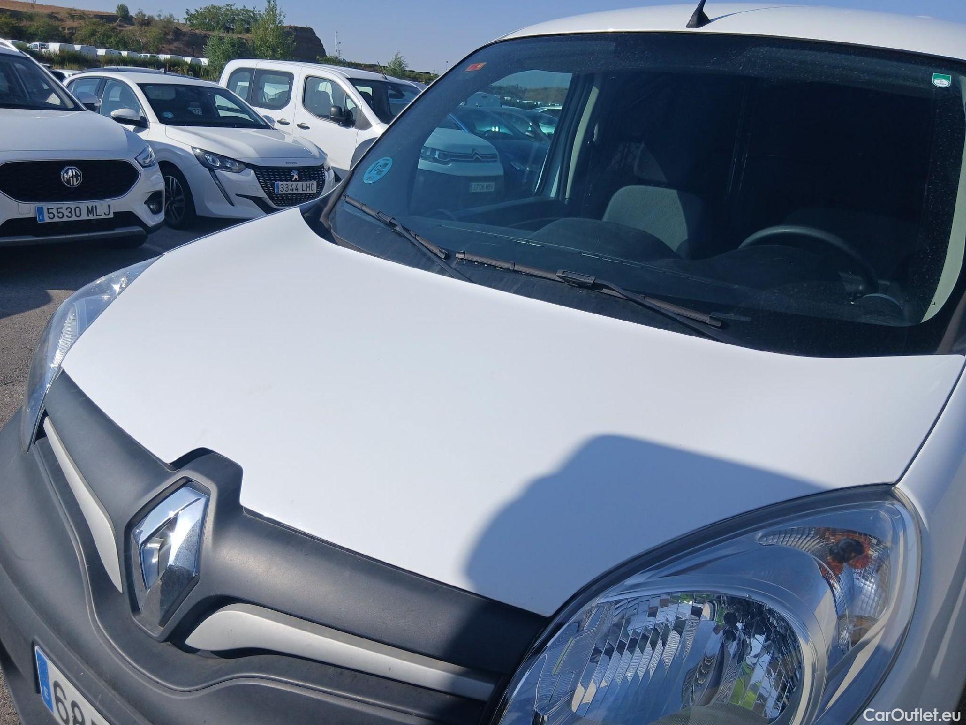  Renault  Kangoo RENAULT  Furgón/2013/4P/furgón derivado de turismo Maxi 2p Blue dCi 70 kW (95CV) #13