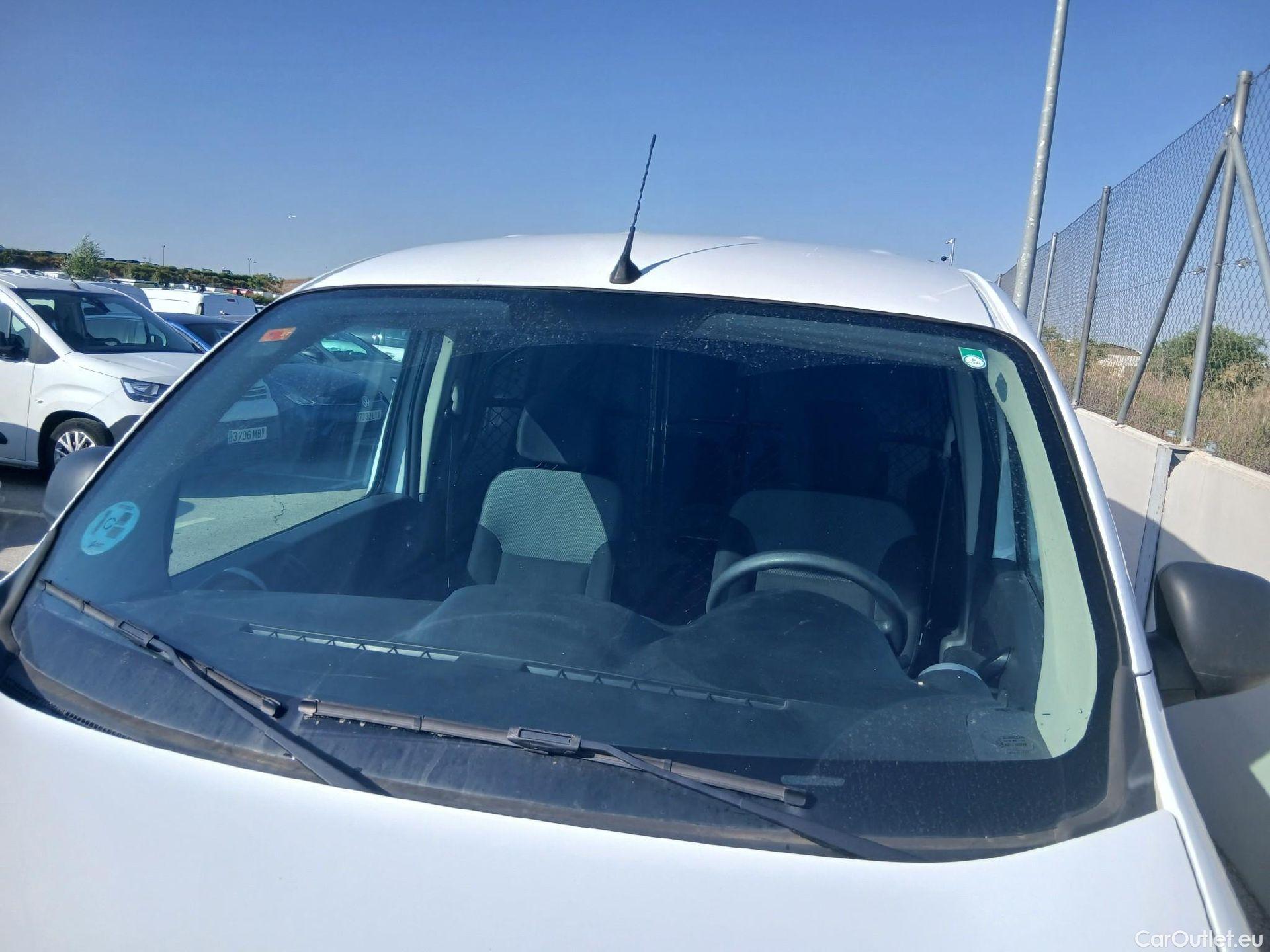  Renault  Kangoo RENAULT  Furgón/2013/4P/furgón derivado de turismo Maxi 2p Blue dCi 70 kW (95CV) #15