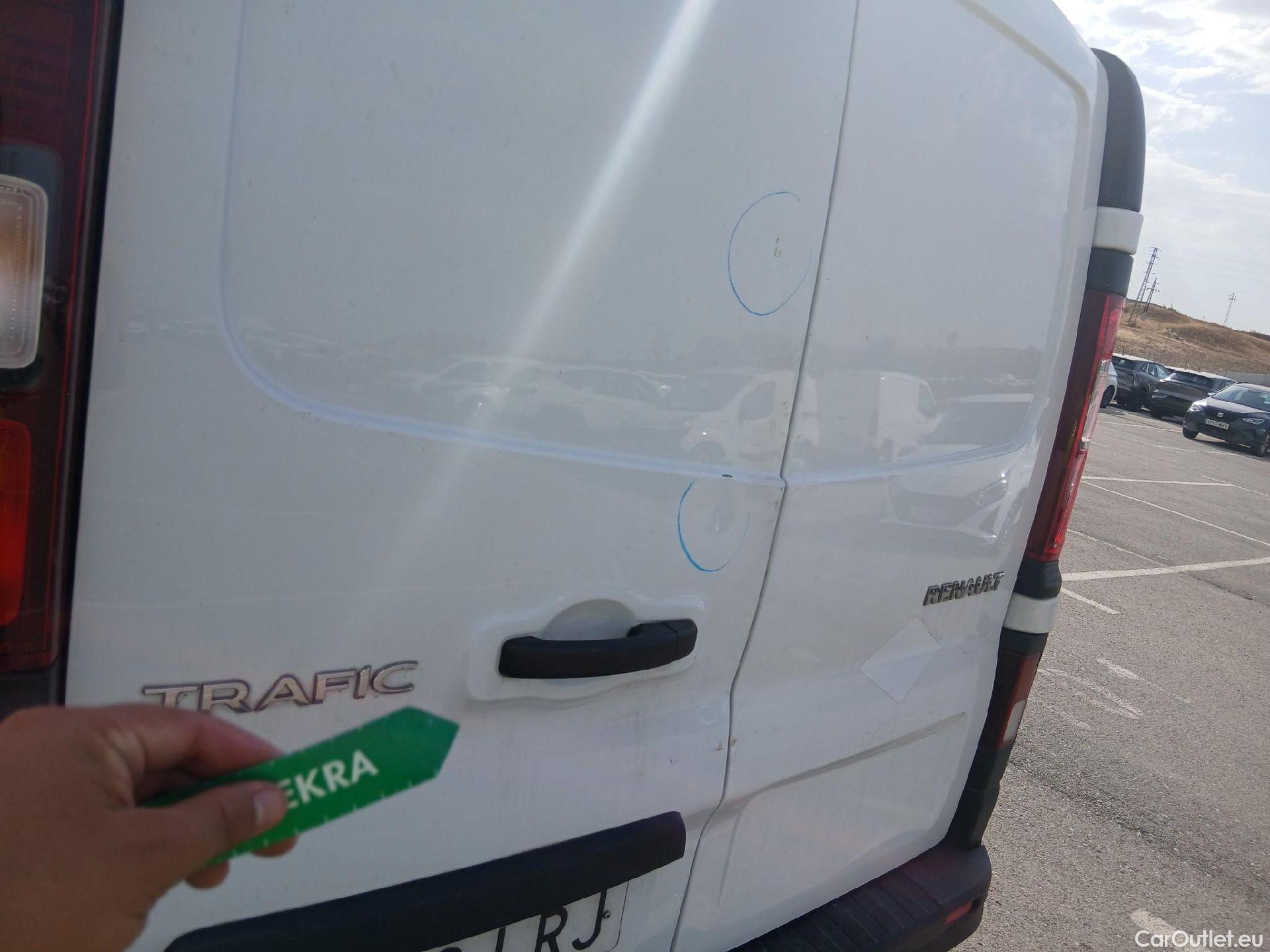  Renault  Trafic RENAULT  / 2019 / 4P / furgón Doble Cabina 27 L1 Energy BluedCi 88 kW #13