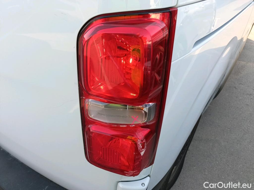 Opel  Vivaro OPEL  / 2019 / 4P / furgón 1.5 BlueHDi 74kW (100CV) M Std #15