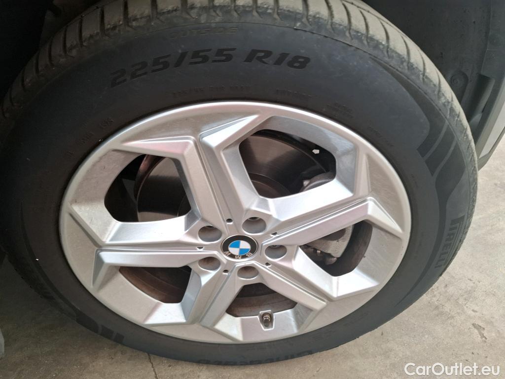  Bmw  X1 BMW  / 2022 / 5P / SUV sDrive20i Business Design DKG7 #1