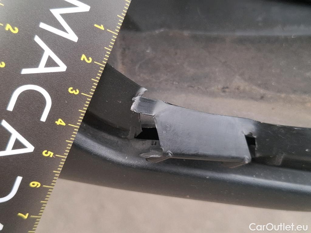  Citroen  C5 Aircross CITROEN  / 2022 / 5P / SUV Hybride rechargeable 225 e-EAT8 Feel #3