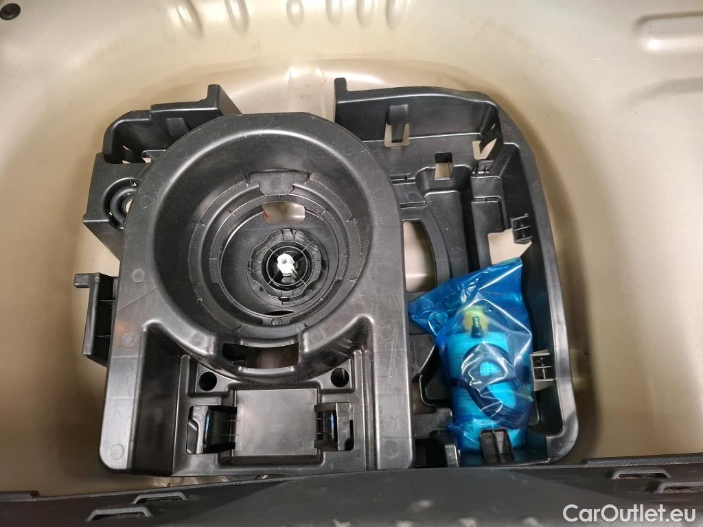  Citroen  C3  Plus 1.2 PureTech 80CV BVM5 6E #5