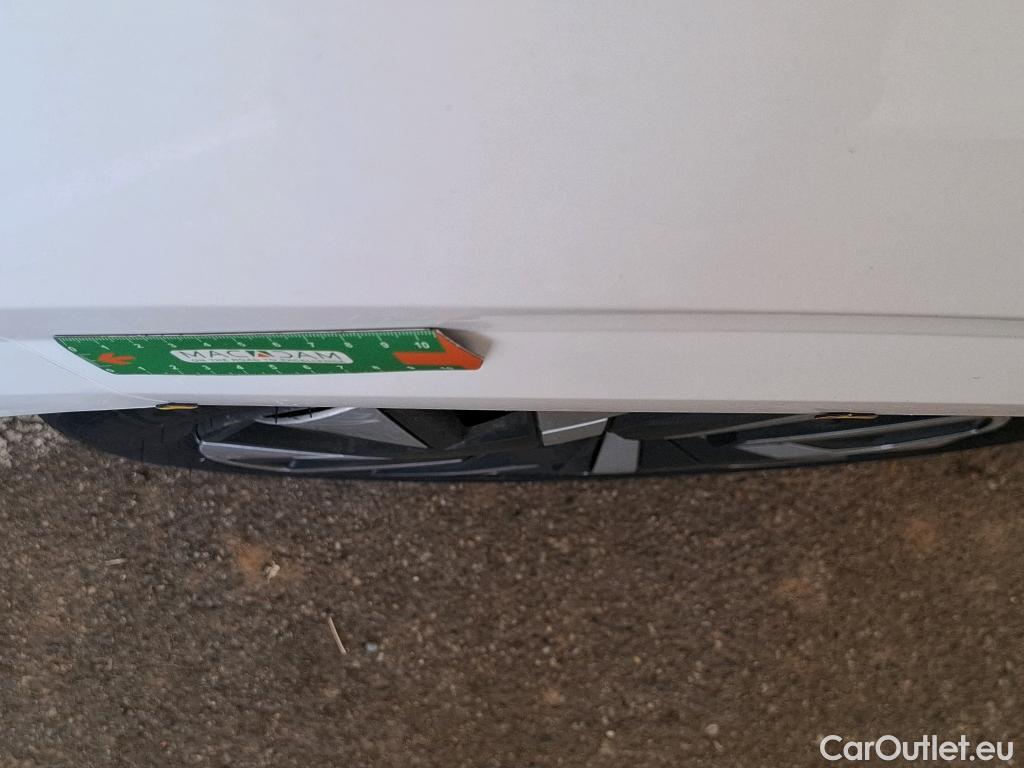  Peugeot  208  Active 1.2 PureTech 100CV BVM6 E6d #13