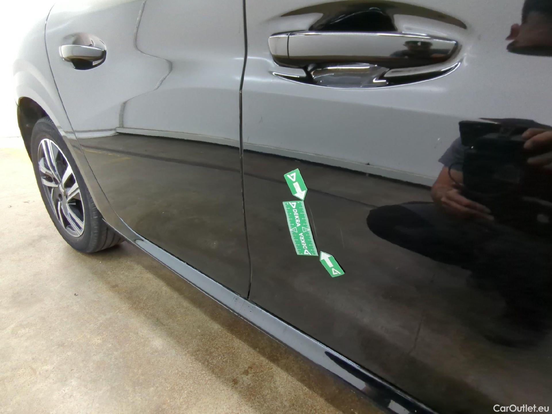  Peugeot  208  Allure 1.2 PureTech 100CV BVM6 E6d #25