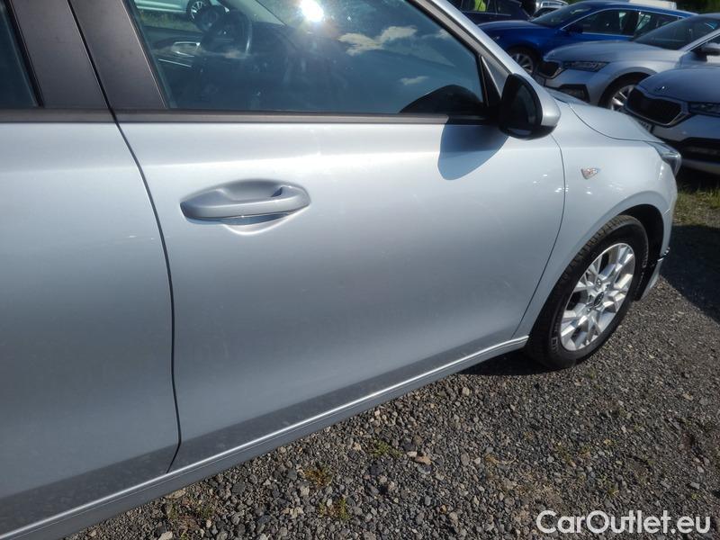  KIA  Cee'd Ceed  (CD) (2018->) Ceed SW 1.5 T-GDI 118 Fresh #21