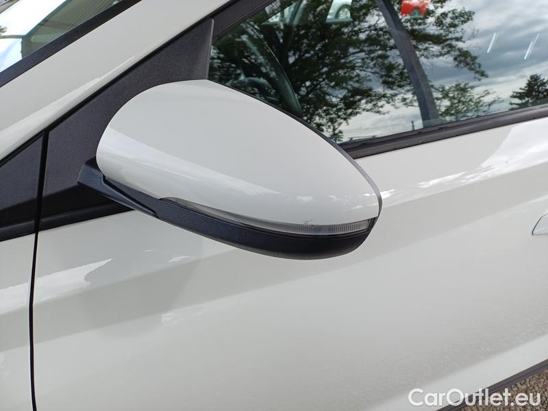  Hyundai  Bayon   (2021)  1.0T-GDI Smart 5d #4