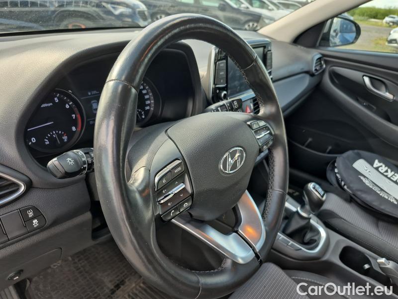  Hyundai  i30  (PD)(01.2017  ->)  kom.1.0TGDI 120 Comfort #3