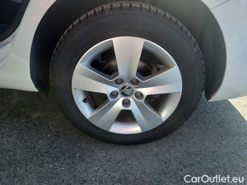  Skoda  Fabia  Combi (2015)  Com.1.0TSI 70 Ambition #12