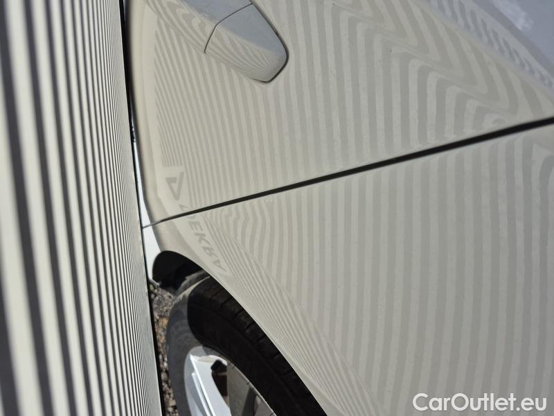  Skoda  Fabia  Combi (2015) Com.1.0TSI 70 Ambition 5d #19