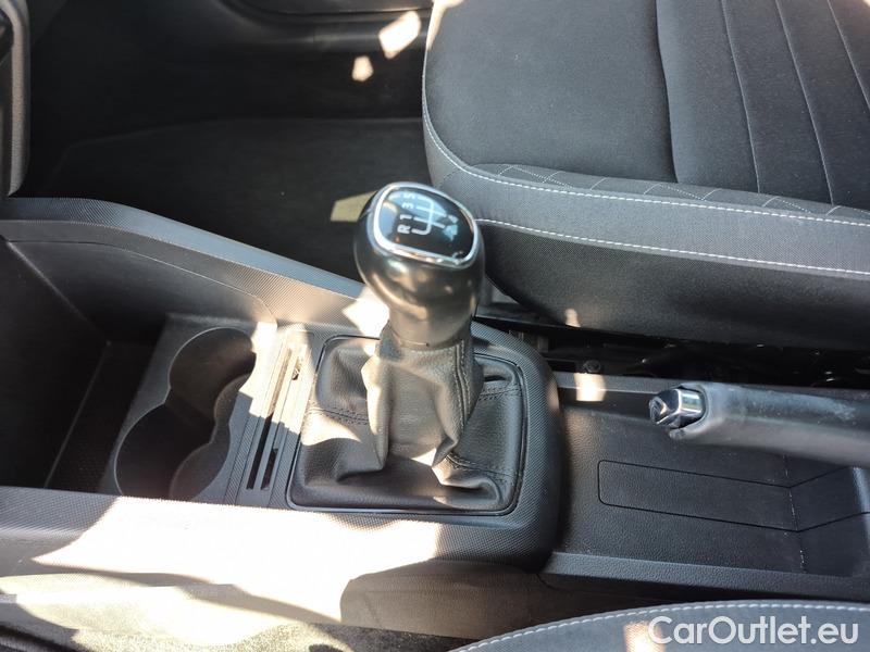  Skoda  Fabia  Combi (2015) Com.1.0TSI 70 Ambition 5d #8