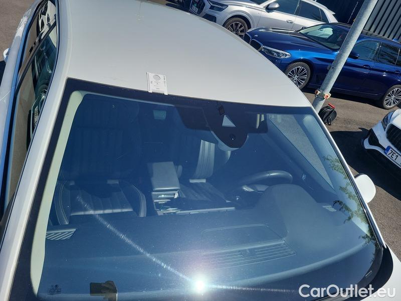  Skoda  Superb  (3V3)(2015) Supe.FL2.0TDI 110 L&K AT #1