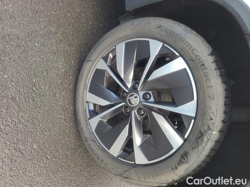  Skoda  Karoq  (NU)(2017->)  2.0TDI 110 4x4 Style AT #4
