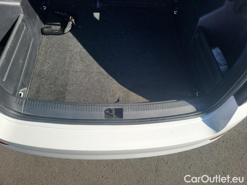  Skoda  Fabia  Combi (2015)  Com.1.0TSI 70 Ambition #15