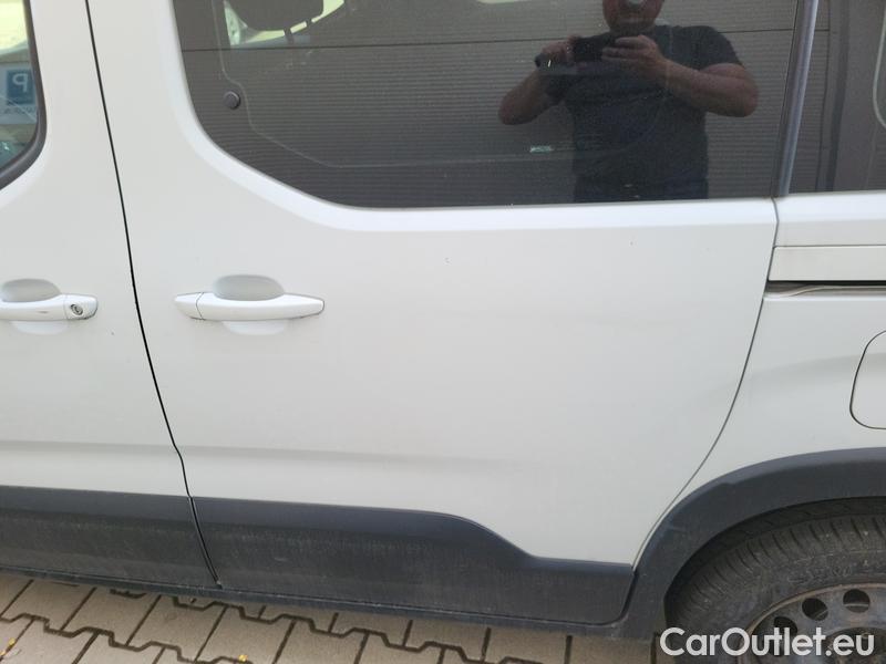  Peugeot  RIFTER   (06.2018->)  1.5BHDi 130 Allure #17