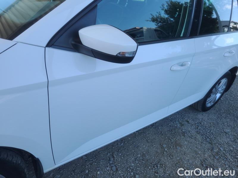  Skoda  Fabia  Combi (2015) Com.1.0TSI 70 Ambition 5d #4