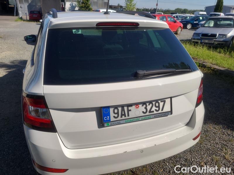  Skoda  Fabia  Combi (2015) Com.1.0TSI 70 Ambition 5d #16