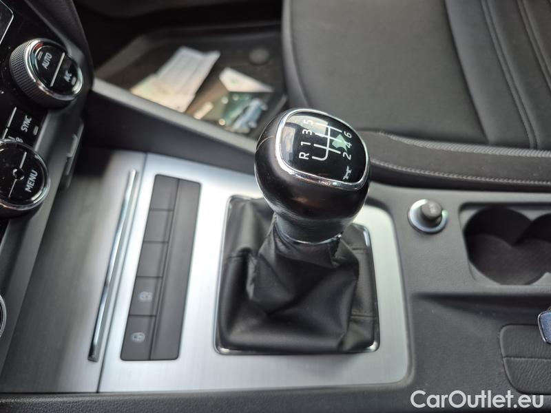  Skoda  Octavia  Lim.  (5E3)(03.2017->)  1.0TSI 85 Ambition #12