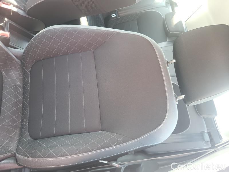  Skoda  Fabia  Combi (2015)  Com.1.0TSI 70 Ambition #7