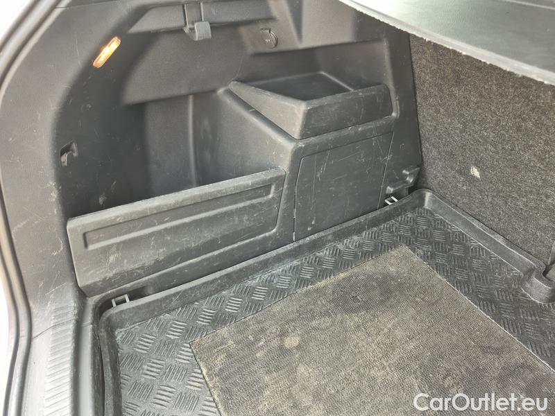  Skoda  Fabia  Combi (2015)  Com.1.0TSI 70 Ambition #28