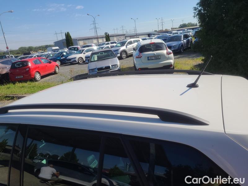 Skoda  Fabia  Combi (2015) Com.1.0TSI 70 Ambition 5d #25