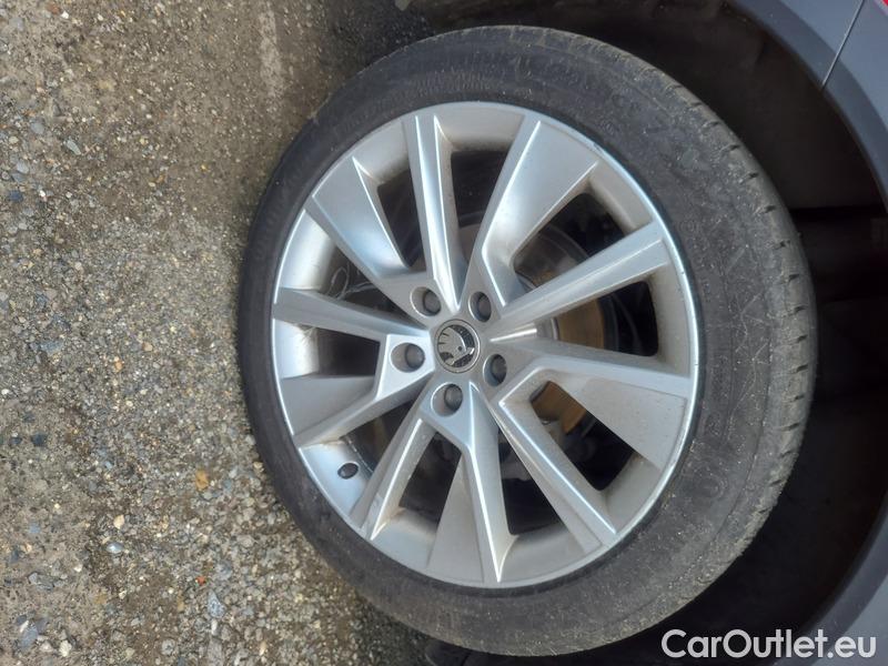  Skoda  Octavia  Combi (NX3)(2020) Oct.C. 2.0TDI 147 Scout 4x4 AT #16