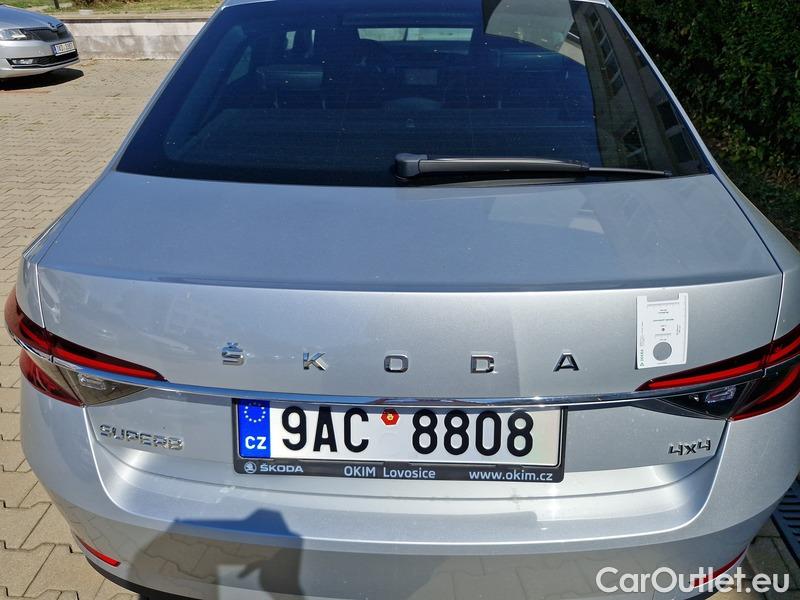  Skoda  Superb  (3V3)(2015) Supe.2.0TDI 147 Style 4x4 Aut #23